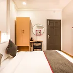 Townhouse Pipliyahana Square