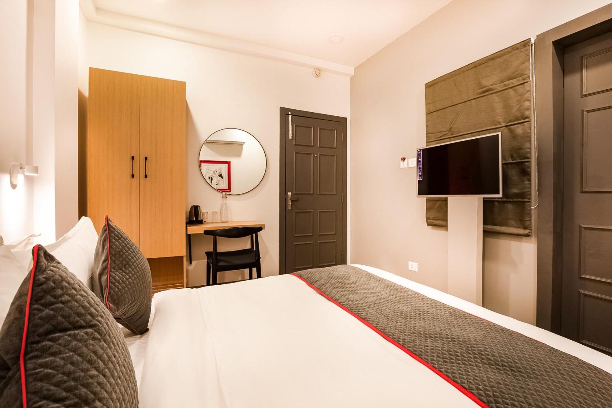 Townhouse Pipliyahana Square Hotel